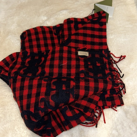 GG Scarf - Picture 7 of 7